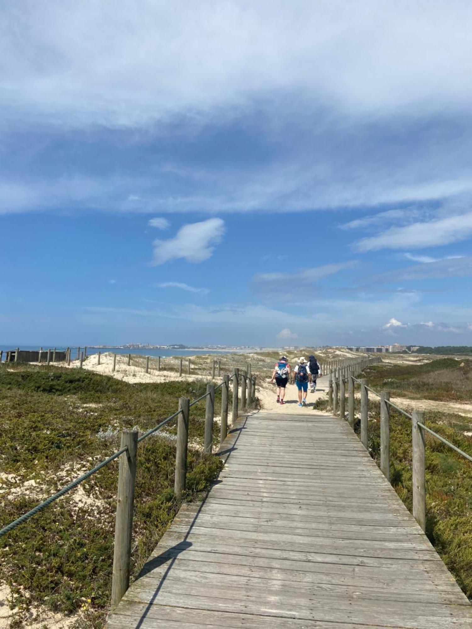 On The Way - Mindelo Beach/Guest House מראה חיצוני תמונה